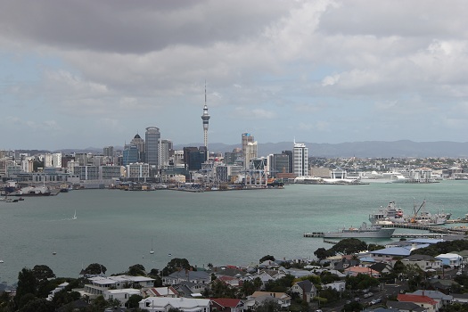 Auckland von Devonport aus gesehen