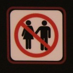 Dubai Mall 2013: "Küssen und Zeichen der Zuneigung verboten!"